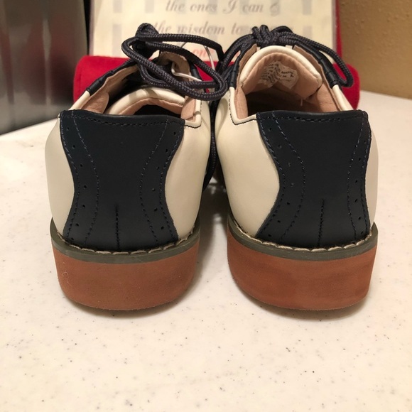 Jumping Jacks cheerleading shoes/ preppy/school/academy/private/ uniform/Sz 2.5 - Picture 4 of 7